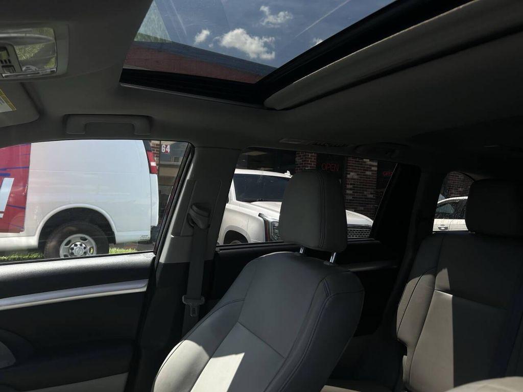 used 2018 Toyota Highlander car, priced at $22,995