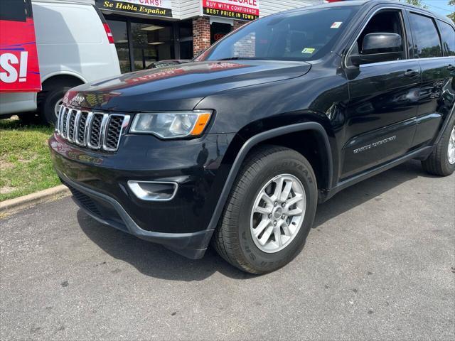 used 2018 Jeep Grand Cherokee car, priced at $17,995