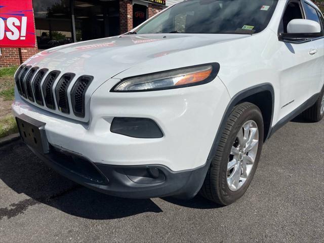 used 2014 Jeep Cherokee car, priced at $9,995