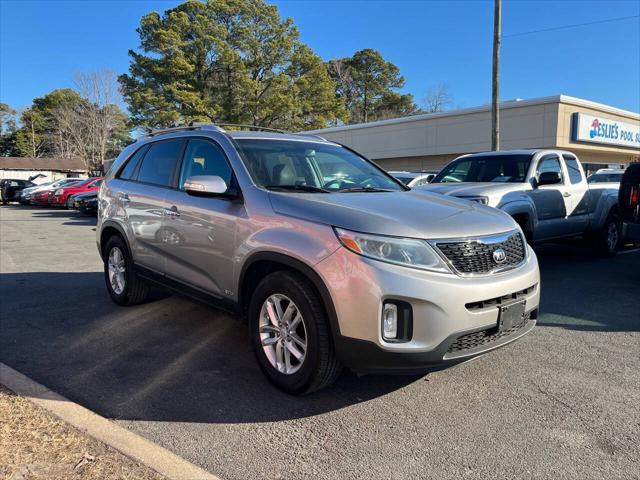 used 2015 Kia Sorento car, priced at $7,995