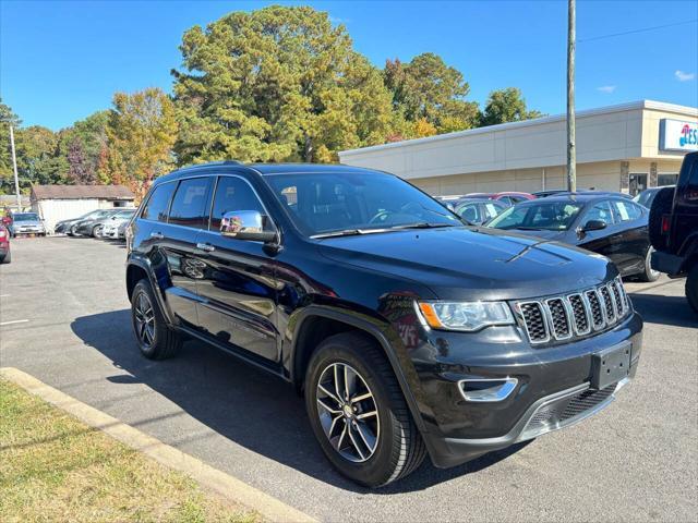 used 2018 Jeep Grand Cherokee car, priced at $17,995