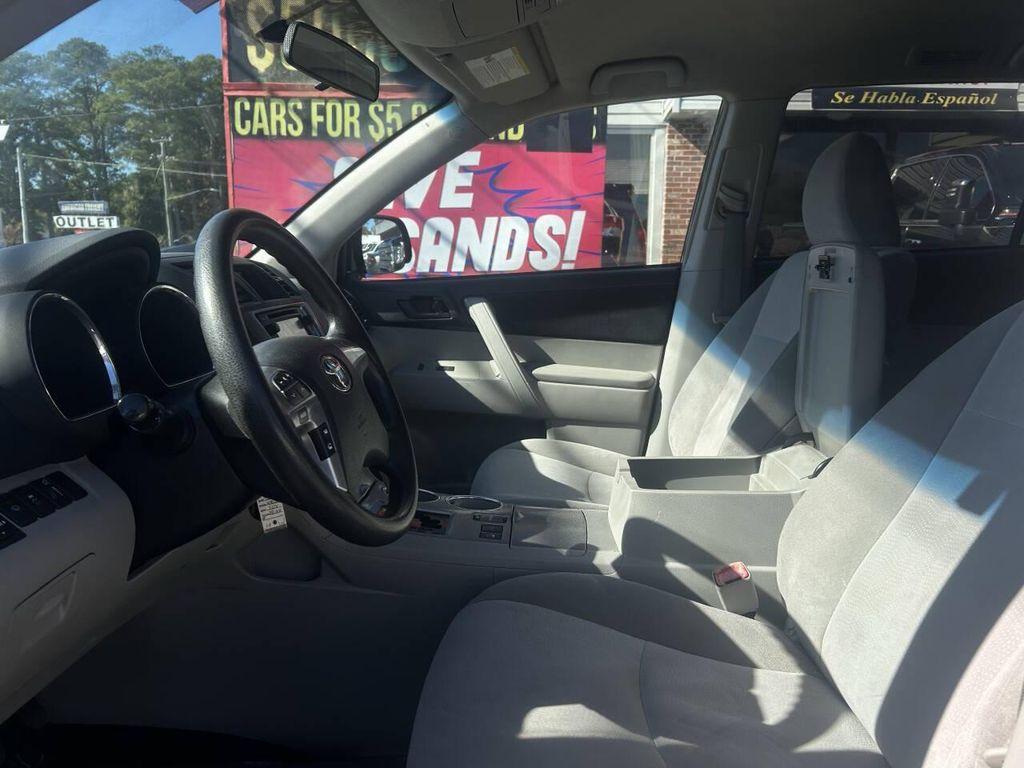 used 2013 Toyota Highlander car, priced at $14,995