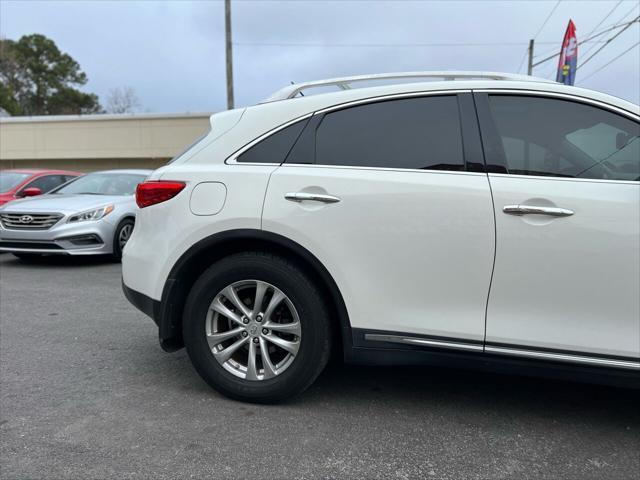 used 2011 INFINITI FX35 car, priced at $10,995