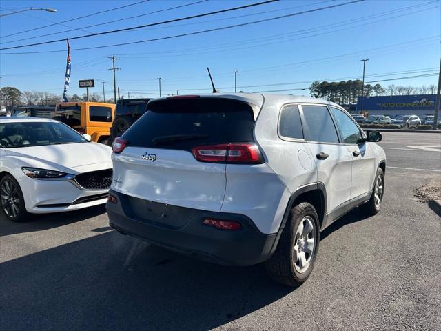 used 2016 Jeep Cherokee car, priced at $12,995