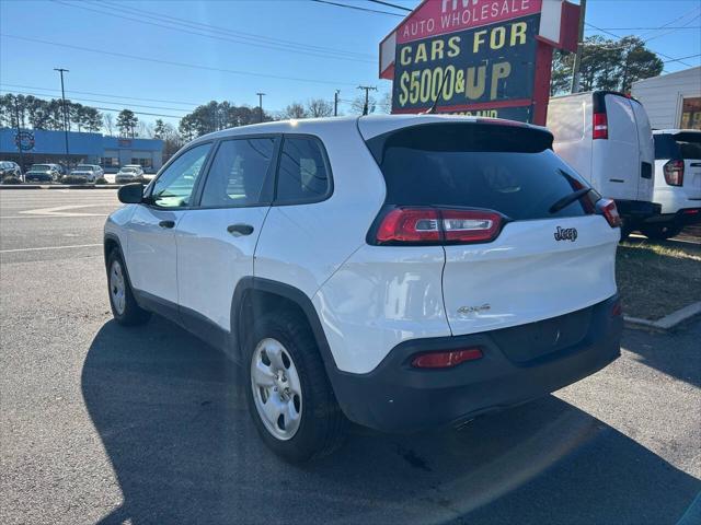 used 2016 Jeep Cherokee car, priced at $12,995