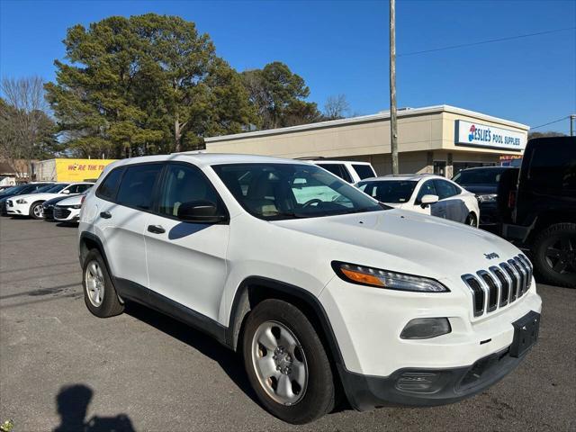 used 2016 Jeep Cherokee car, priced at $12,995