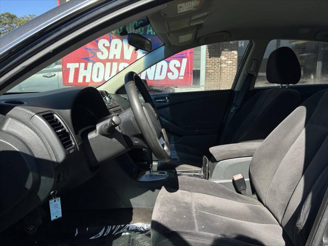 used 2009 Nissan Altima car, priced at $5,995