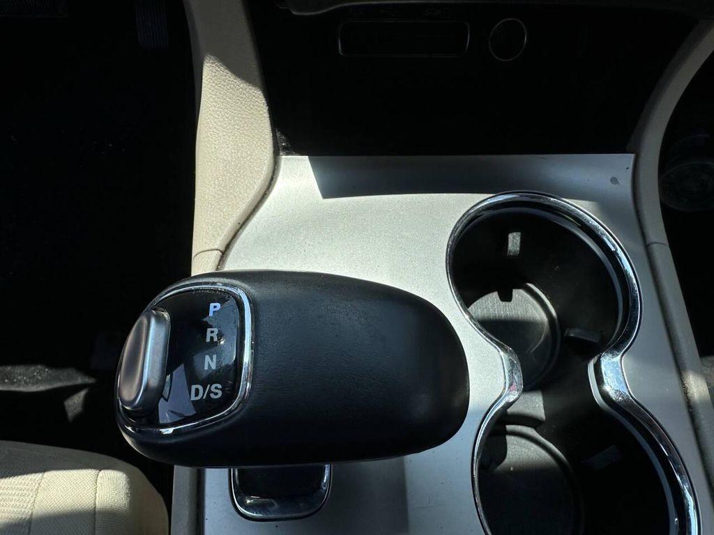 used 2014 Jeep Grand Cherokee car, priced at $12,995