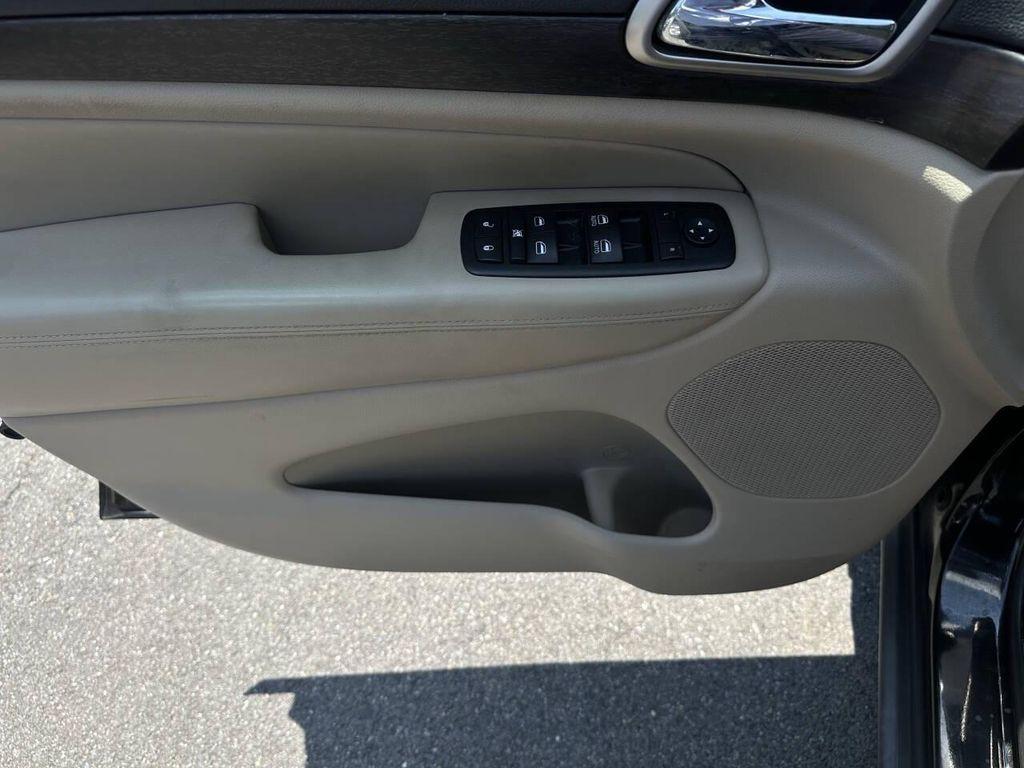 used 2014 Jeep Grand Cherokee car, priced at $12,995