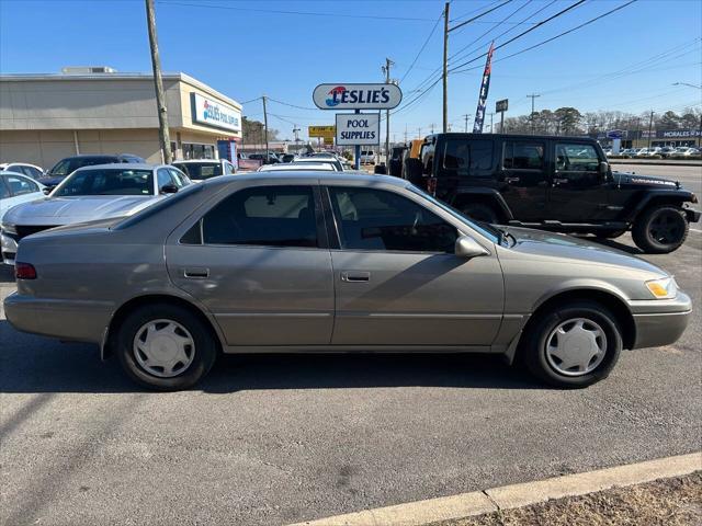 used 1999 Toyota Camry car, priced at $4,995