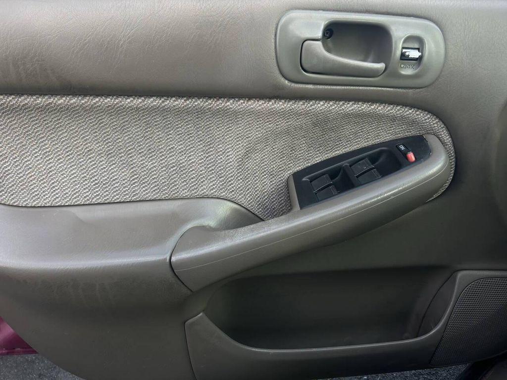 used 1996 Honda Civic car, priced at $5,495