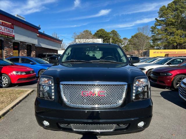 used 2011 GMC Yukon car, priced at $10,995