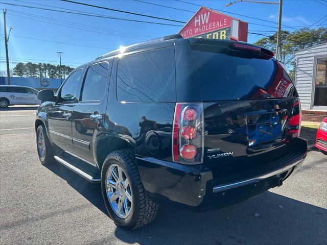 used 2011 GMC Yukon car, priced at $10,995