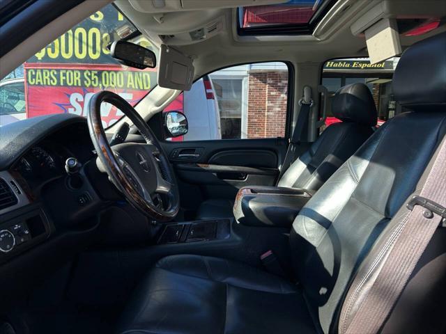 used 2011 GMC Yukon car, priced at $10,995