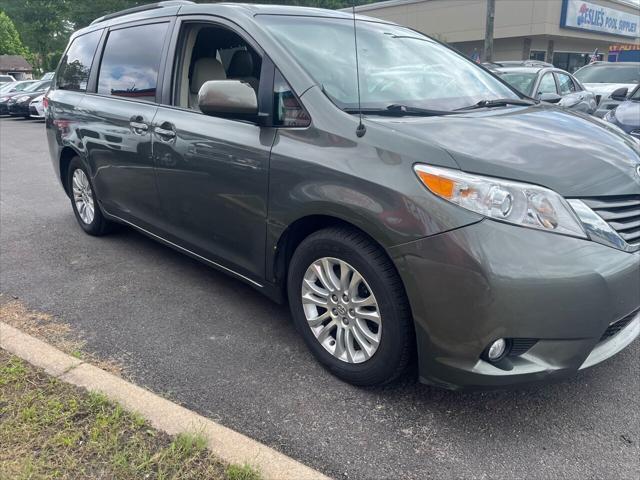 used 2014 Toyota Sienna car, priced at $12,995