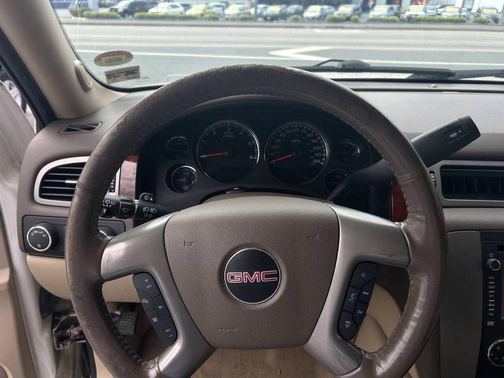 used 2013 GMC Yukon car, priced at $9,995