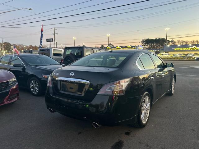 used 2013 Nissan Maxima car, priced at $9,995