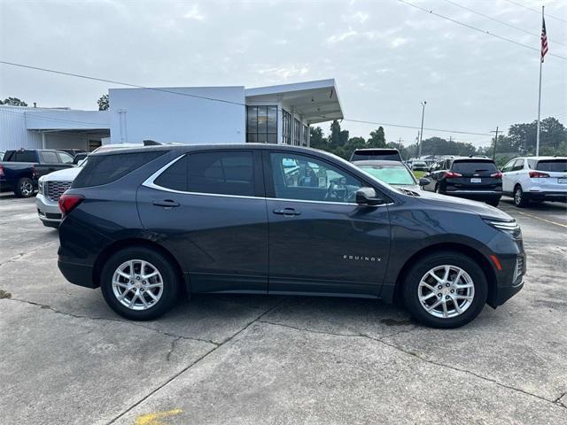 used 2022 Chevrolet Equinox car, priced at $21,170