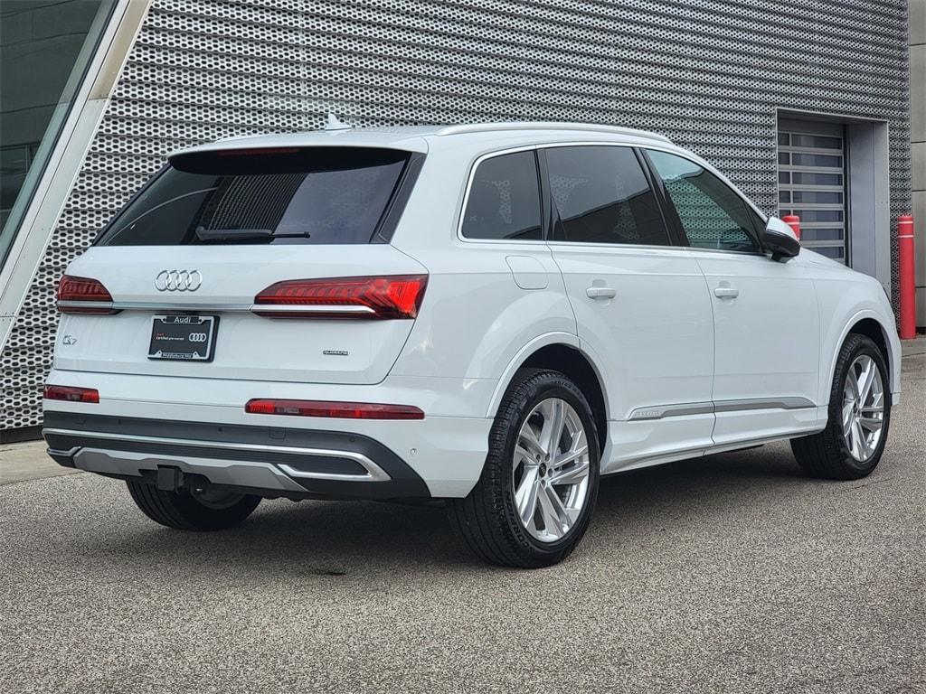 used 2023 Audi Q7 car, priced at $55,490