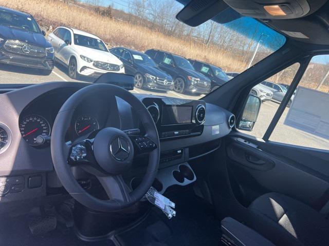 new 2025 Mercedes-Benz Sprinter 3500 car, priced at $75,269