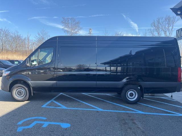 new 2025 Mercedes-Benz Sprinter 3500 car, priced at $75,269