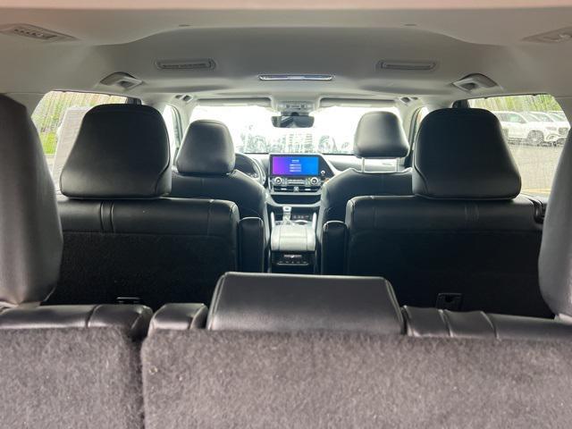 used 2023 Toyota Highlander car, priced at $35,292