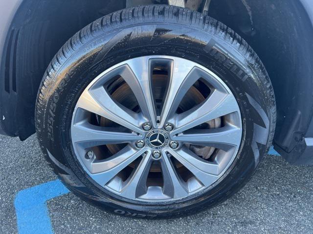 used 2022 Mercedes-Benz GLE 450 car, priced at $54,592