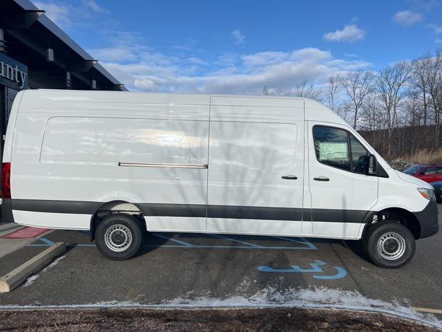 new 2025 Mercedes-Benz Sprinter 2500 car, priced at $76,014