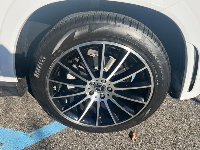 used 2023 Mercedes-Benz GLE 350 car, priced at $49,192