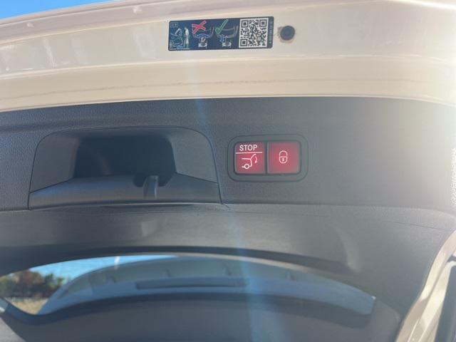 used 2023 Mercedes-Benz GLE 350 car, priced at $49,192