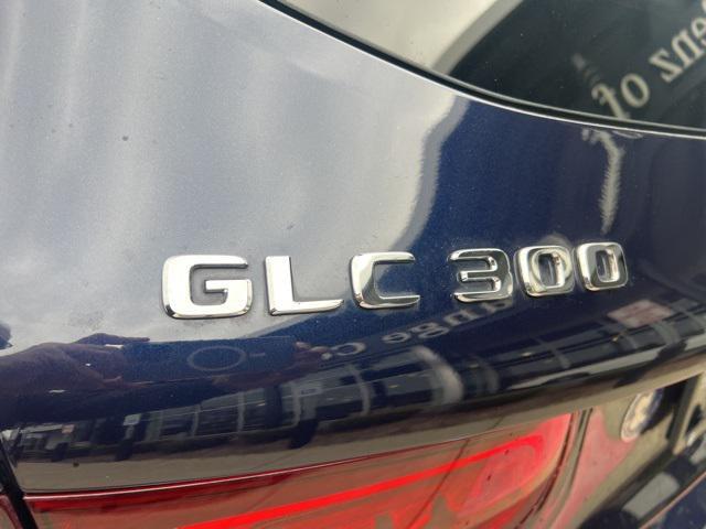 used 2020 Mercedes-Benz GLC 300 car, priced at $28,991