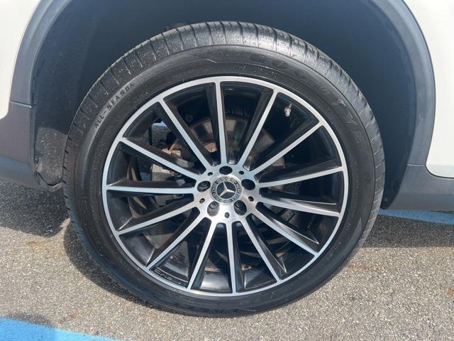 used 2022 Mercedes-Benz GLC 300 car, priced at $38,694