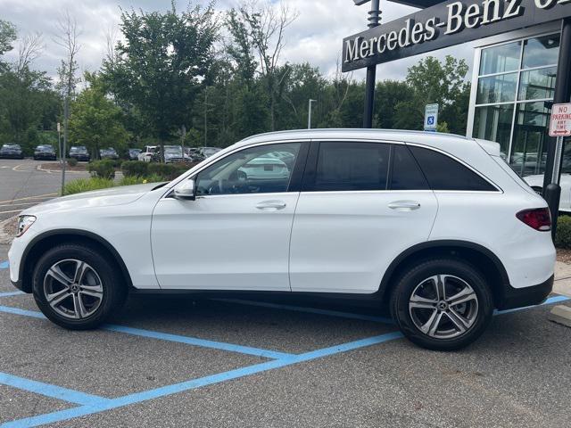 used 2022 Mercedes-Benz GLC 300 car, priced at $34,991
