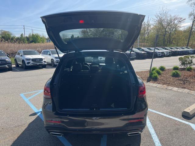 used 2020 Mercedes-Benz GLC 300 car, priced at $30,991