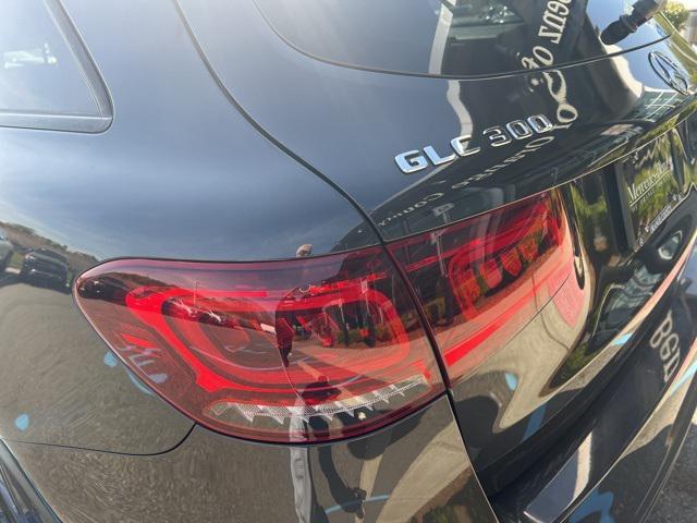 used 2020 Mercedes-Benz GLC 300 car, priced at $30,991
