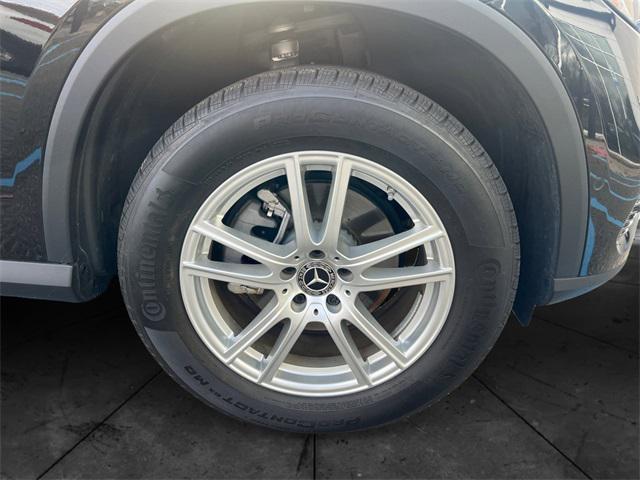 used 2023 Mercedes-Benz GLC 300 car, priced at $42,800