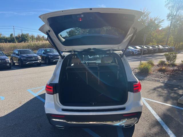 used 2025 Mercedes-Benz GLB 250 car, priced at $42,991