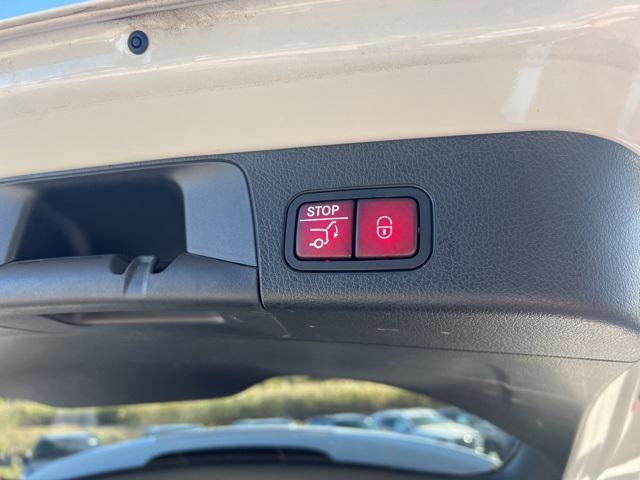 used 2025 Mercedes-Benz GLB 250 car, priced at $42,991