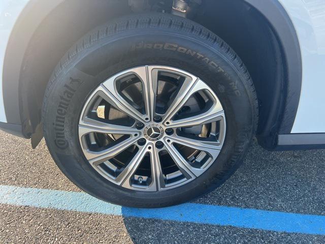 used 2025 Mercedes-Benz GLC 300 car, priced at $48,991
