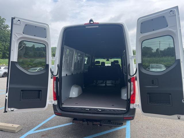 new 2025 Mercedes-Benz Sprinter 2500 car, priced at $68,173