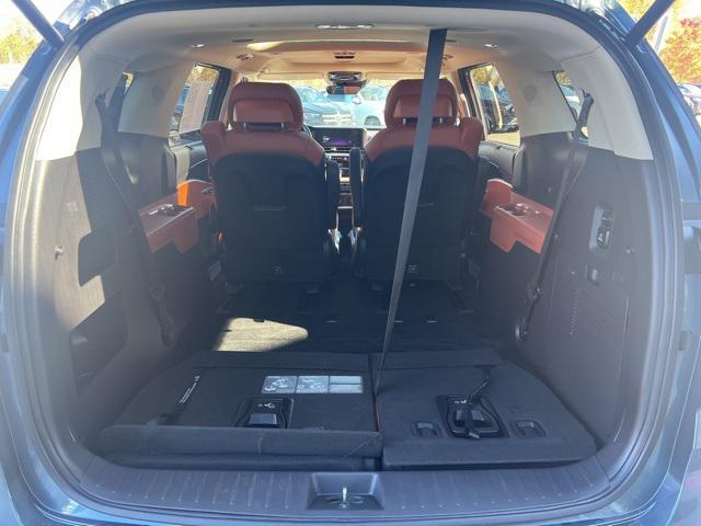 used 2024 Kia Carnival car, priced at $39,991