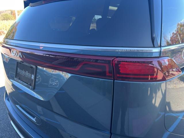 used 2024 Kia Carnival car, priced at $39,991
