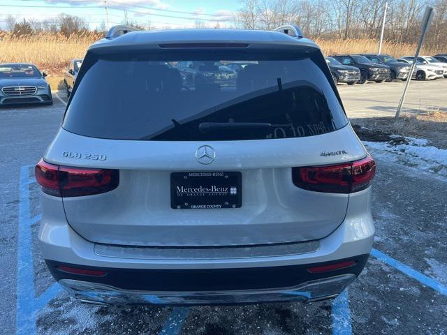 used 2021 Mercedes-Benz GLB 250 car, priced at $25,995