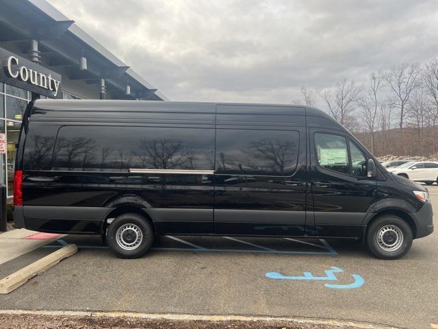 new 2025 Mercedes-Benz Sprinter 2500 car, priced at $70,643