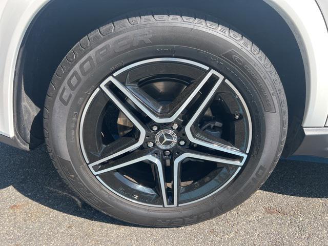 used 2024 Mercedes-Benz GLE 450 car, priced at $73,991