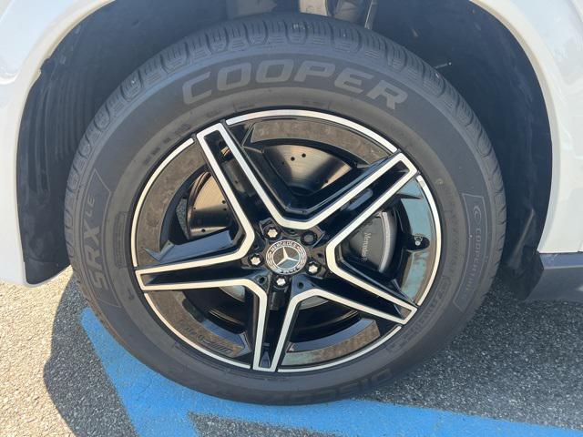 used 2024 Mercedes-Benz GLE 450 car, priced at $73,991