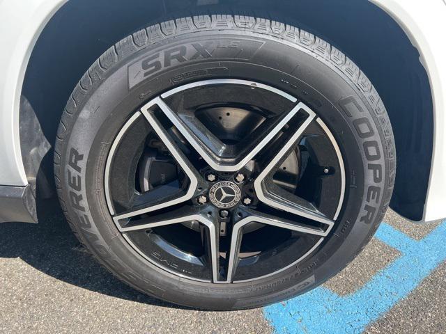 used 2024 Mercedes-Benz GLE 450 car, priced at $73,991