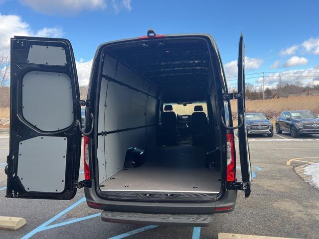 new 2025 Mercedes-Benz Sprinter 3500 car, priced at $75,269
