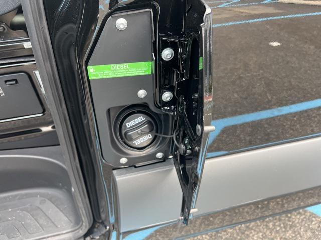 new 2025 Mercedes-Benz Sprinter 3500 car, priced at $75,269