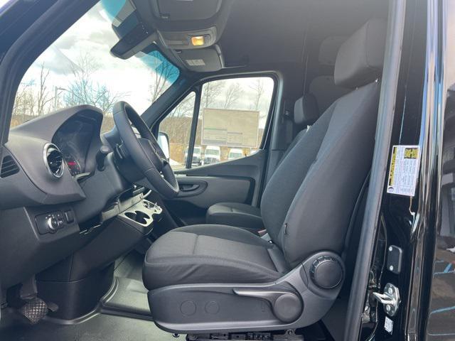 new 2025 Mercedes-Benz Sprinter 3500 car, priced at $75,269